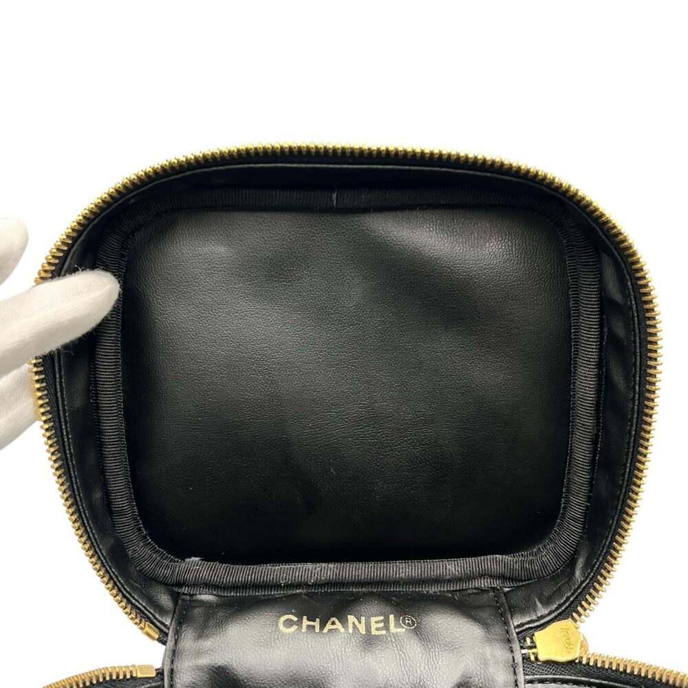 CHANEL Black Caviar Leather Logo Vanity Bag - Picture 7 of 10